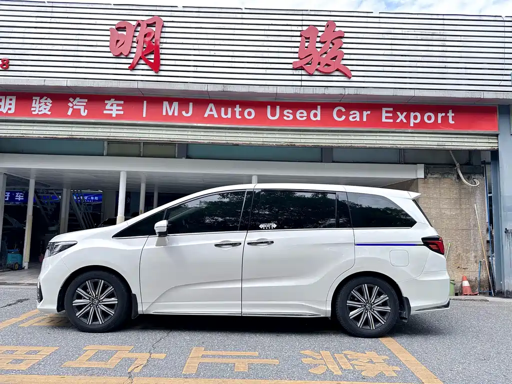Honda Odyssey — фото 3