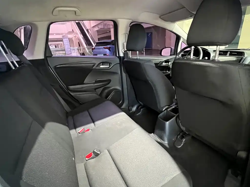 Honda Fit — фото 6