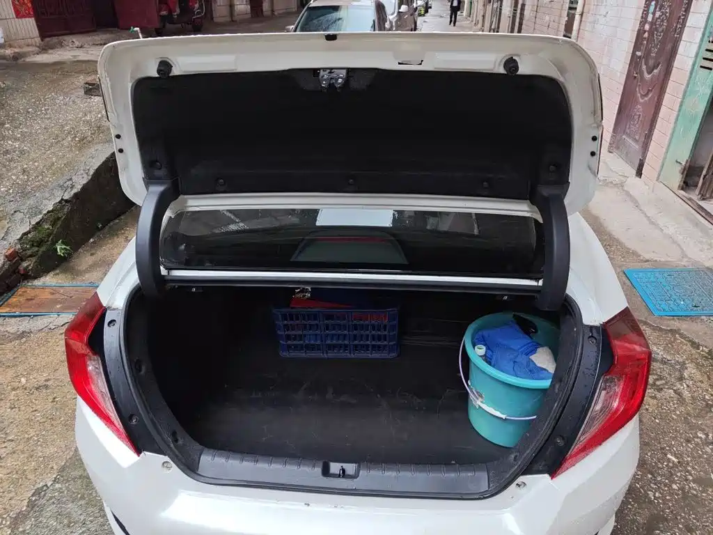 Honda Civic — фото 20