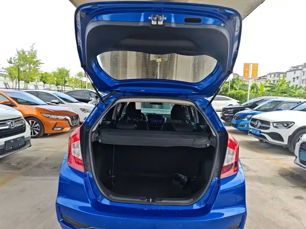 Honda Fit — фото 19