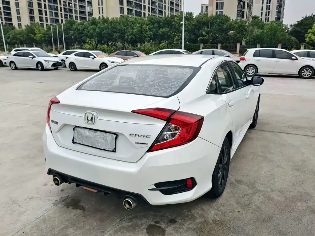 Honda Civic — фото 6