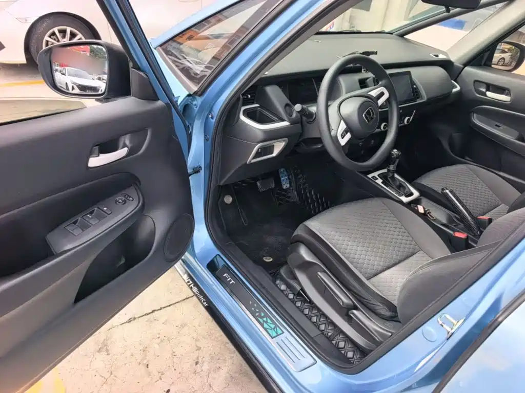 Honda Fit — фото 16
