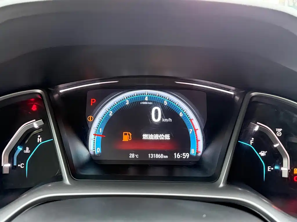 Honda Civic — фото 8