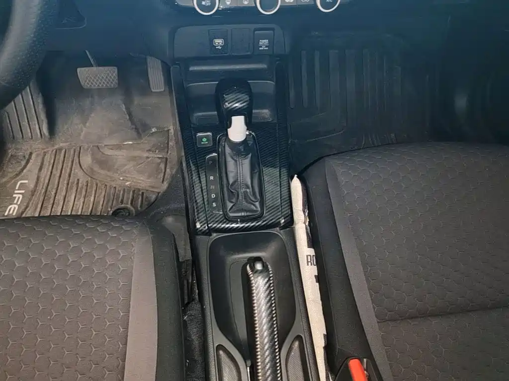 Honda Fit — фото 14