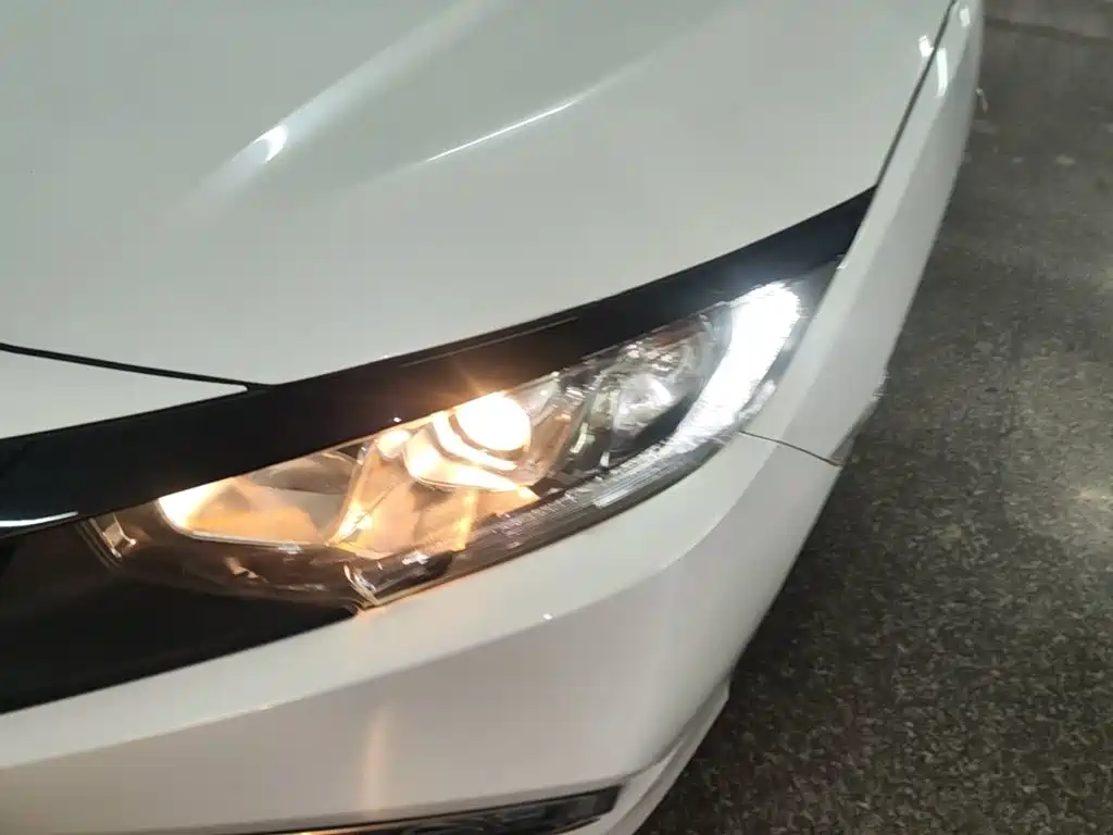 Honda Civic — фото 24