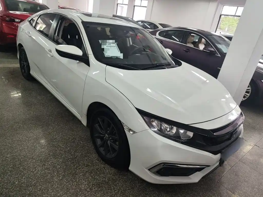 Honda Civic — фото 4