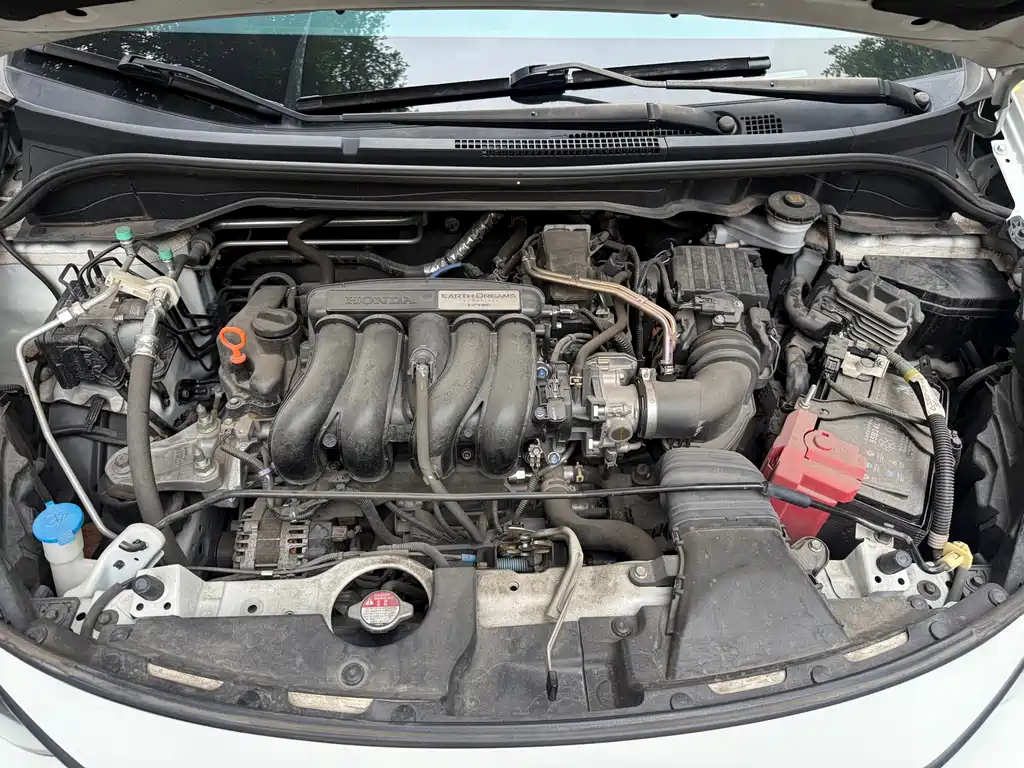 Honda Fit — фото 14