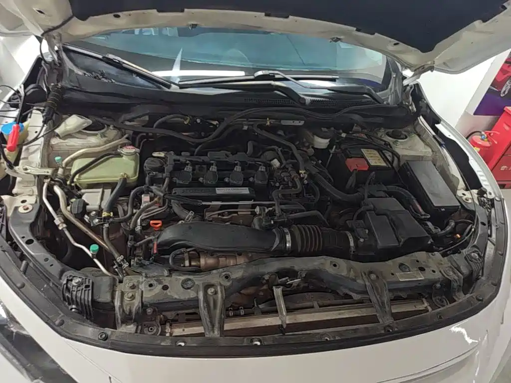 Honda Civic — фото 20