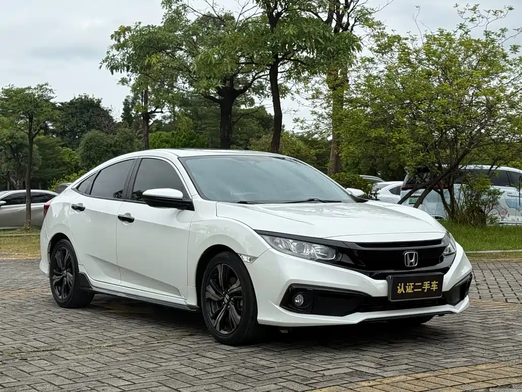 Honda Civic — фото 3