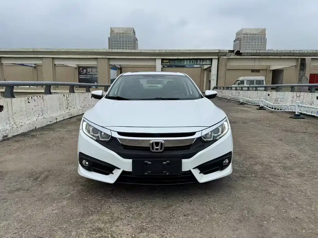Honda Civic — фото 2