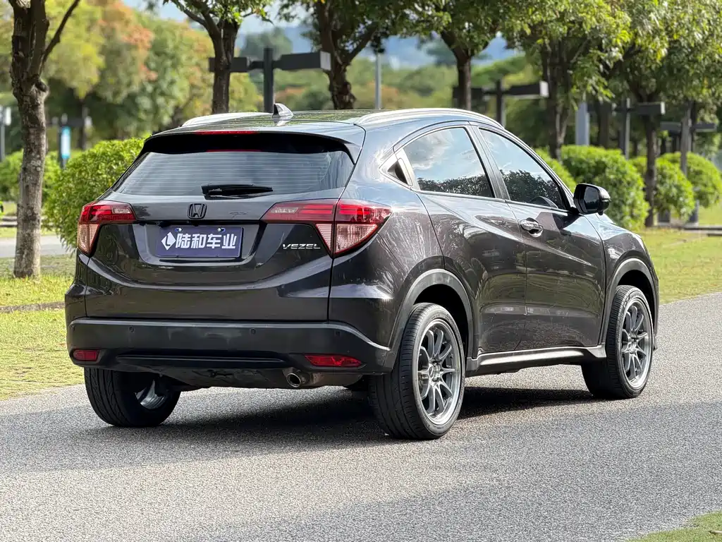 Honda Vezel — фото 7