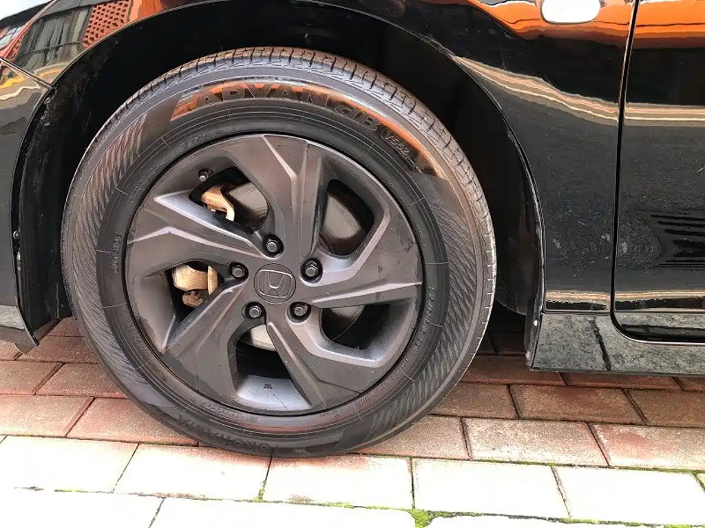 Honda Accord — фото 15
