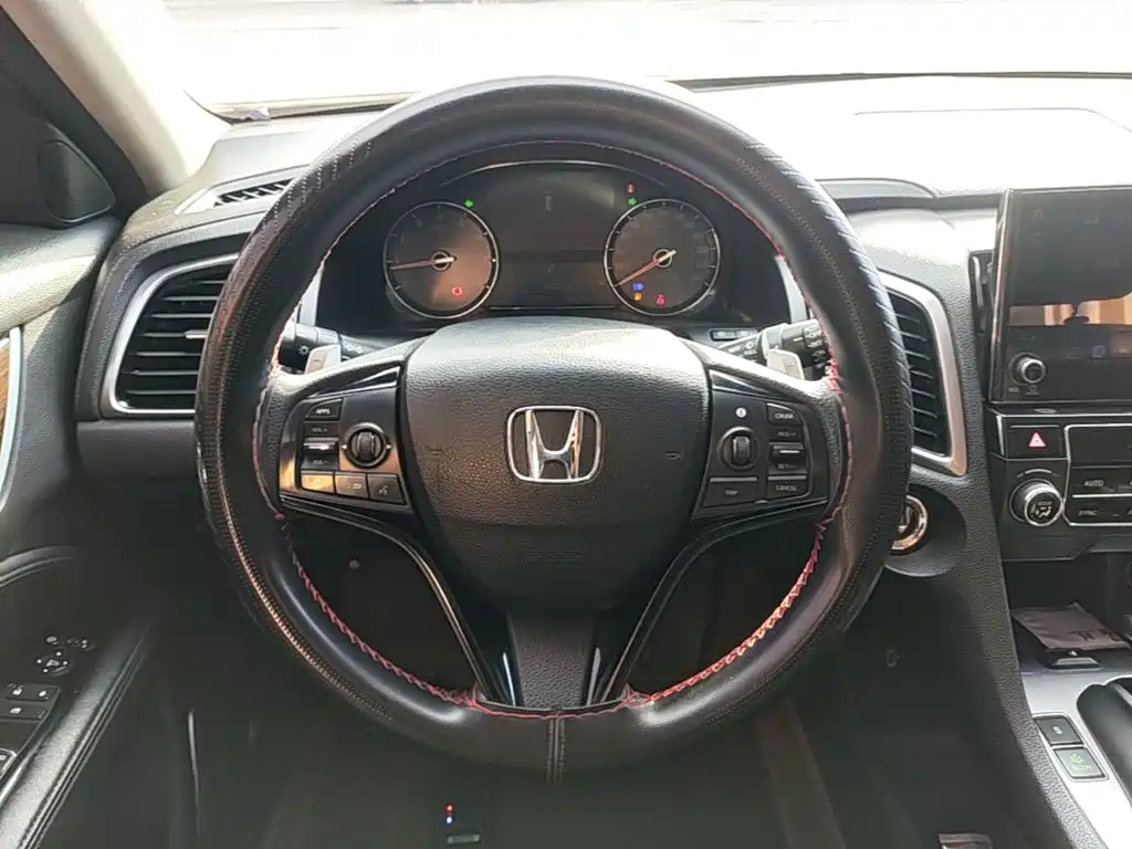 Honda Avancier — фото 11