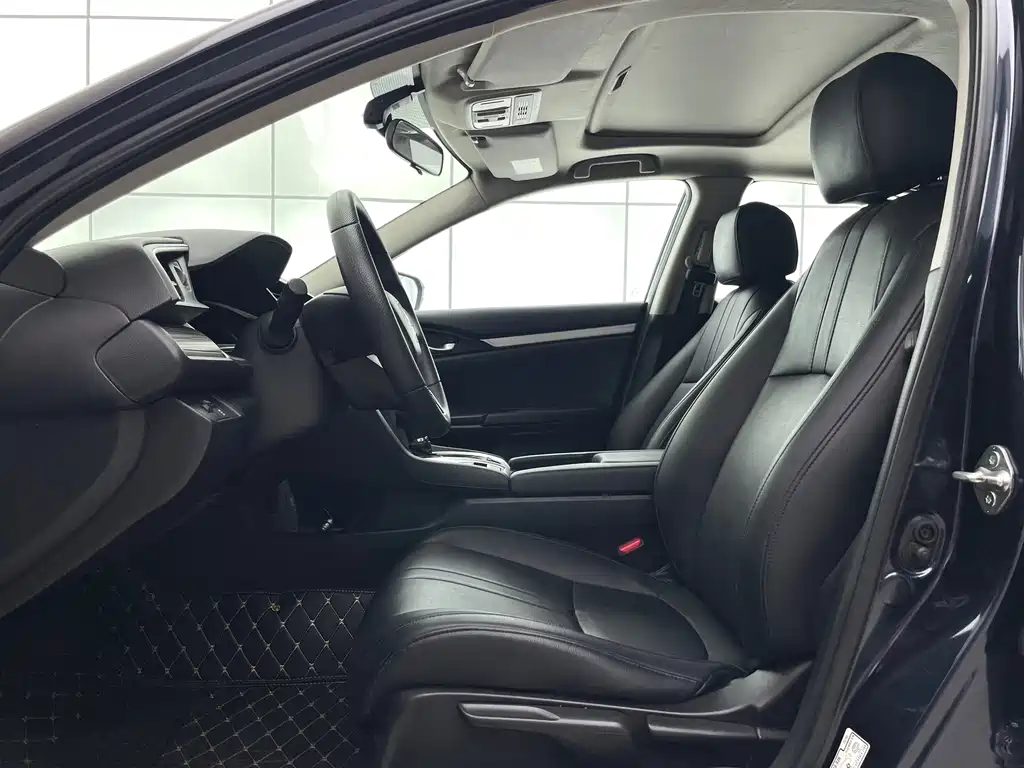 Honda Civic — фото 13