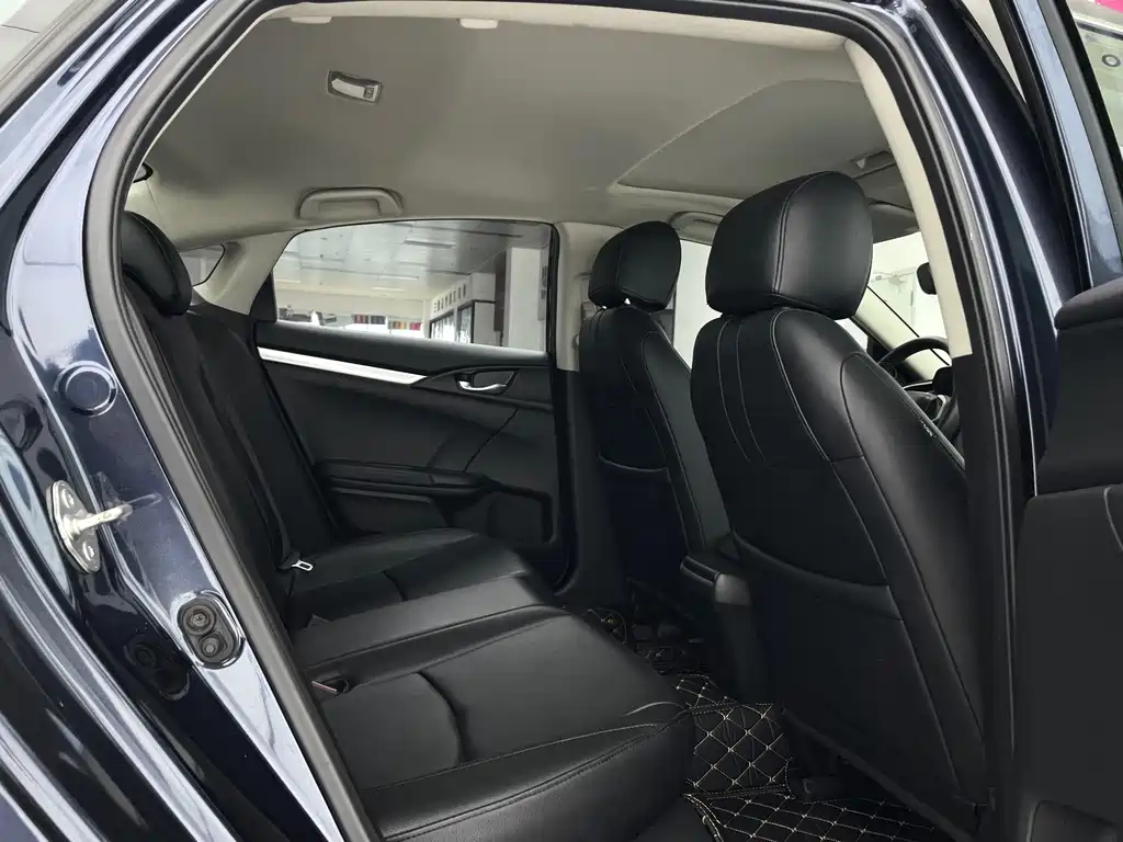 Honda Civic — фото 19