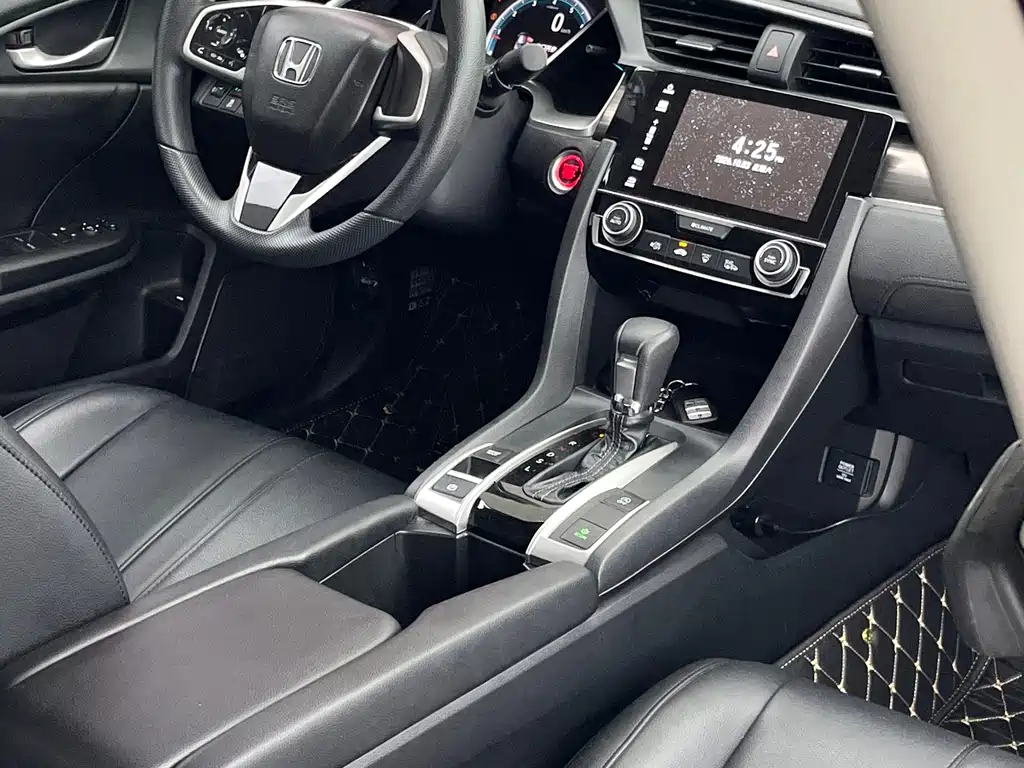 Honda Civic — фото 21