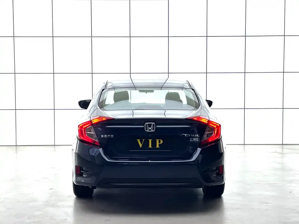 Honda Civic — фото 6