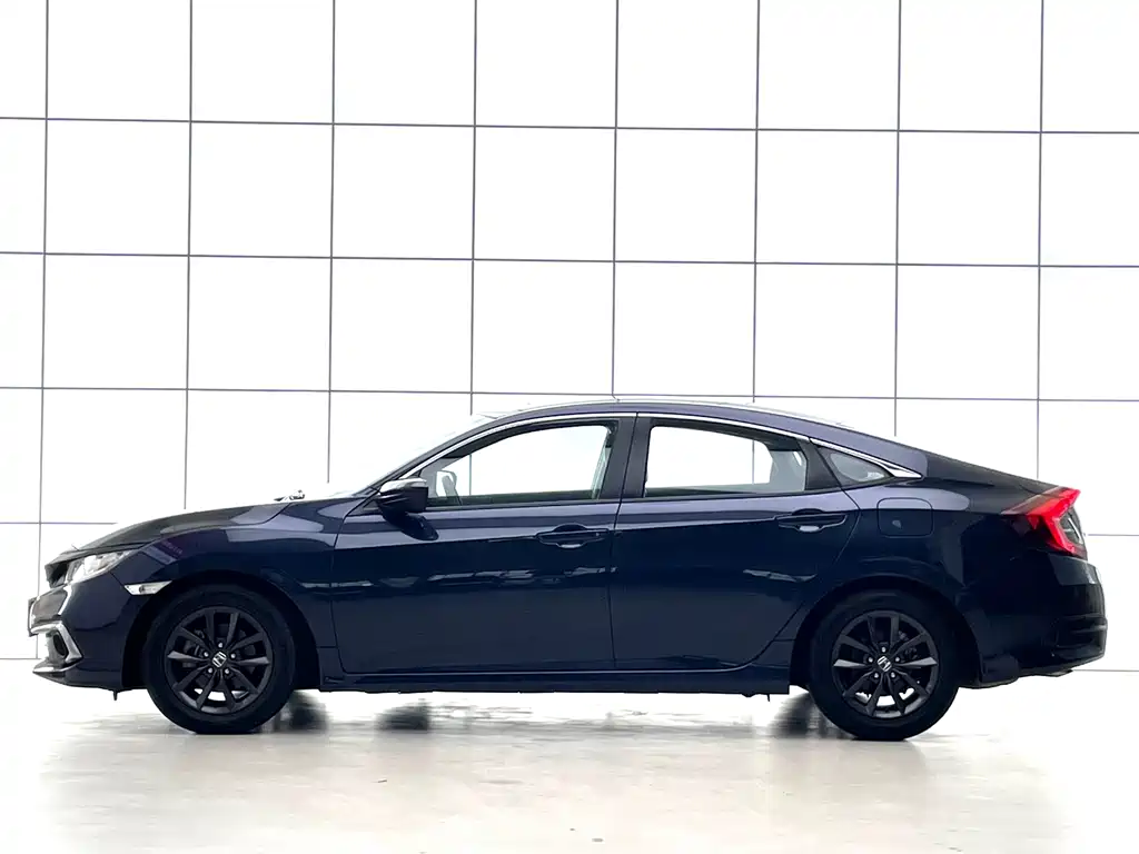 Honda Civic — фото 8