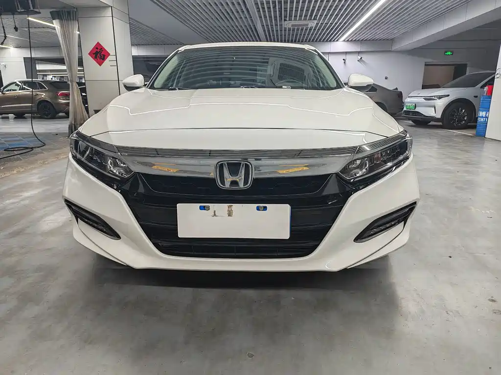 Honda Accord — фото 2