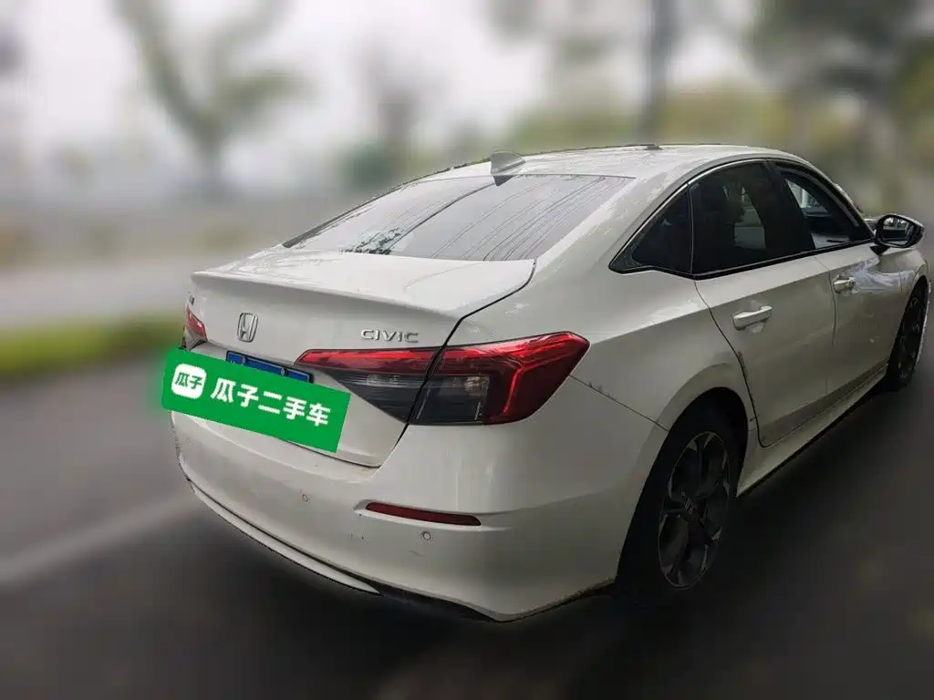 Honda Civic — фото 4