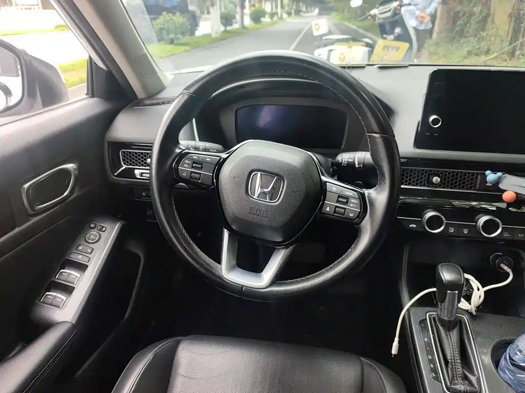 Honda Civic — фото 6