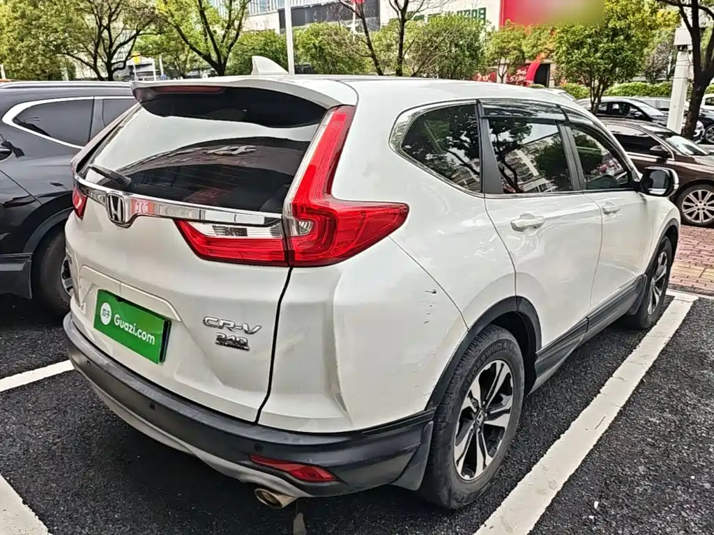 Honda CR-V — фото 7