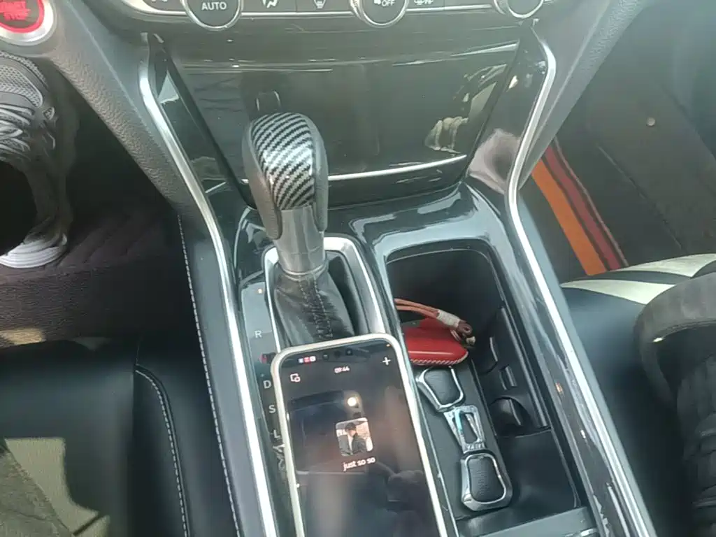 Honda Inspire — фото 14