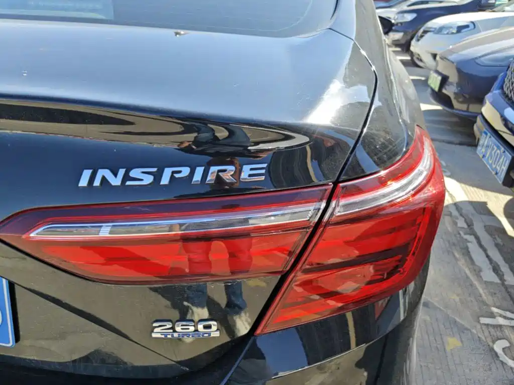 Honda Inspire — фото 8