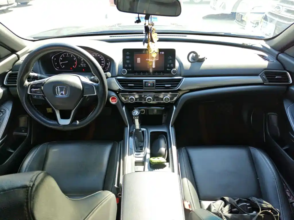 Honda Inspire — фото 10