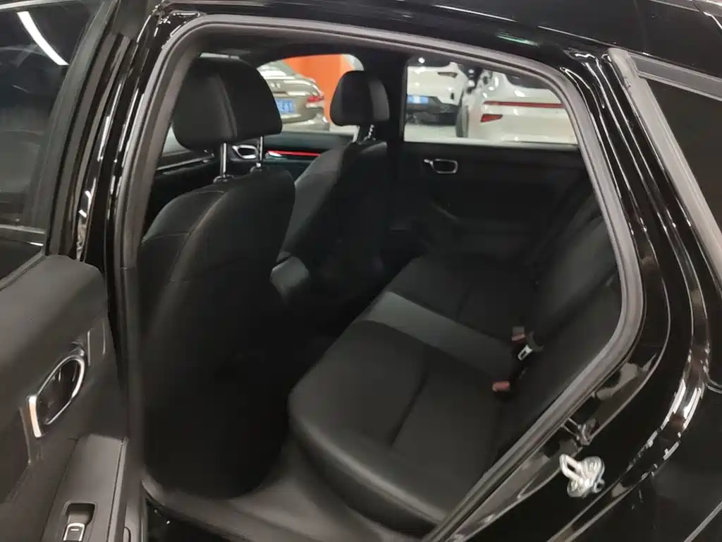 Honda Civic — фото 13