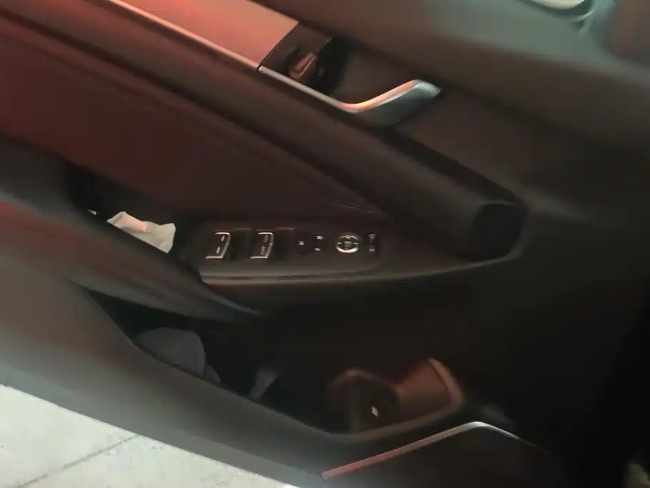 Honda Accord — фото 7