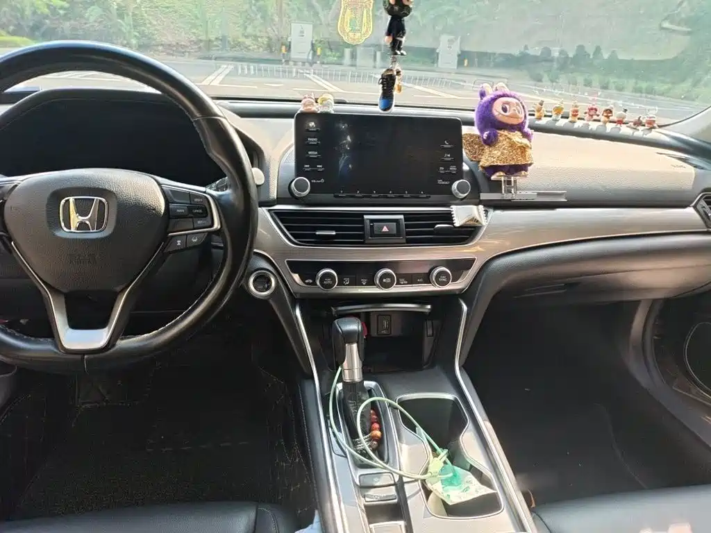 Honda Accord — фото 13