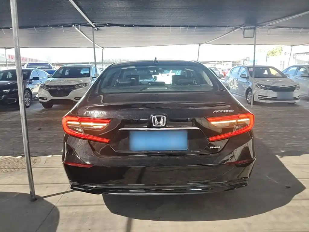 Honda Accord — фото 6