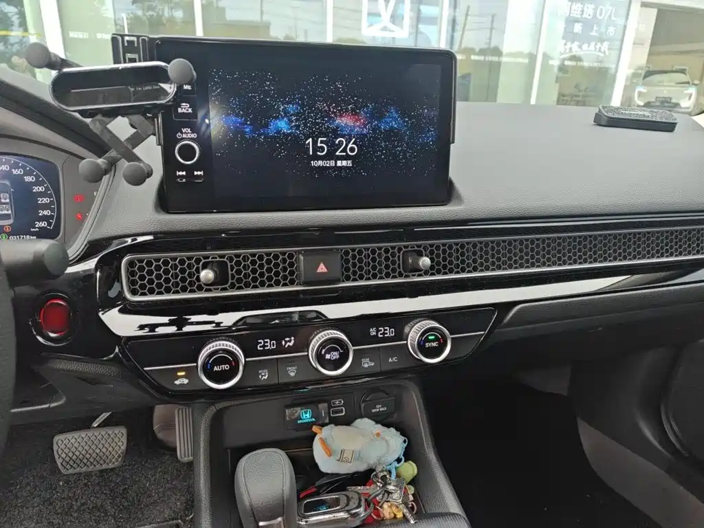 Honda Civic — фото 6