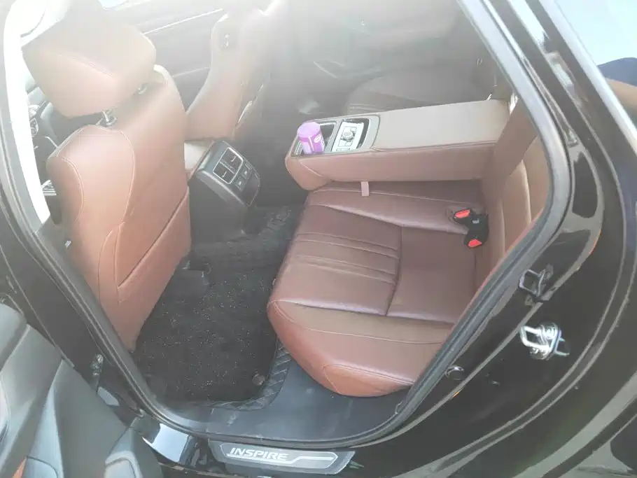Honda Inspire — фото 11