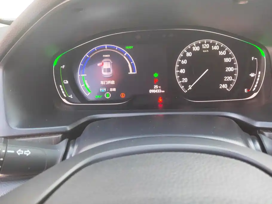 Honda Inspire — фото 14