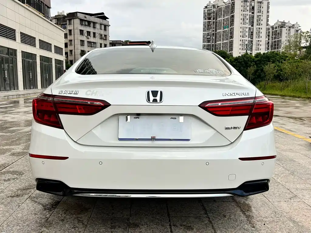 Honda Inspire — фото 8
