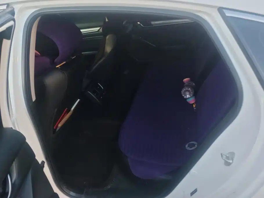 Honda Accord — фото 11