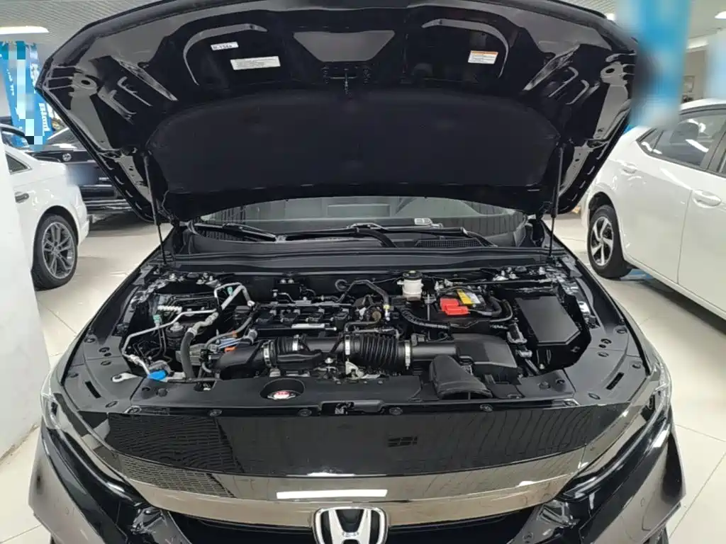 Honda Accord — фото 20