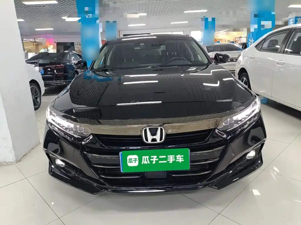 Honda Accord — фото 3