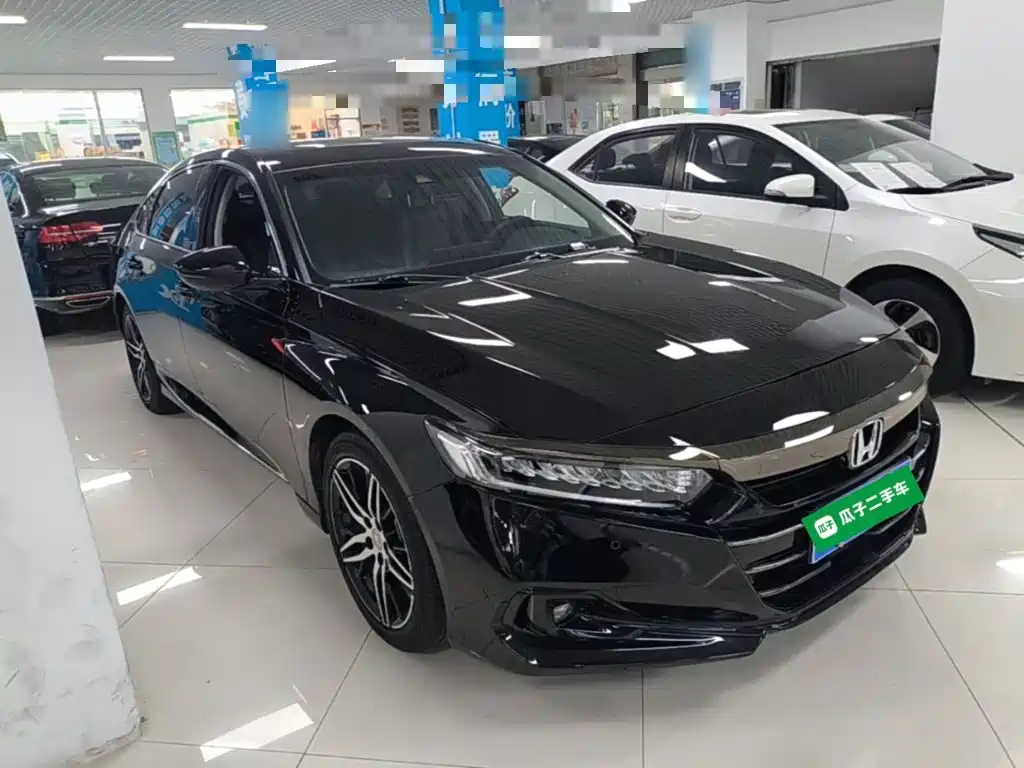 Honda Accord — фото 4