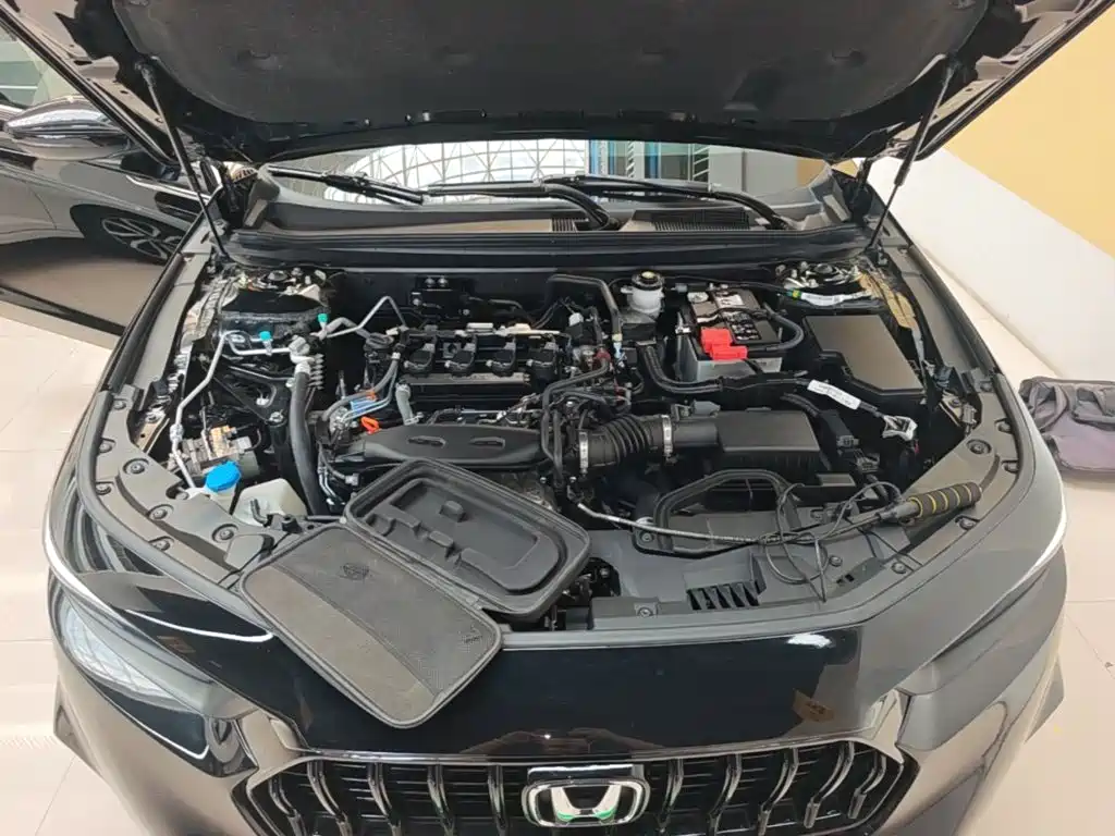 Honda Inspire — фото 20