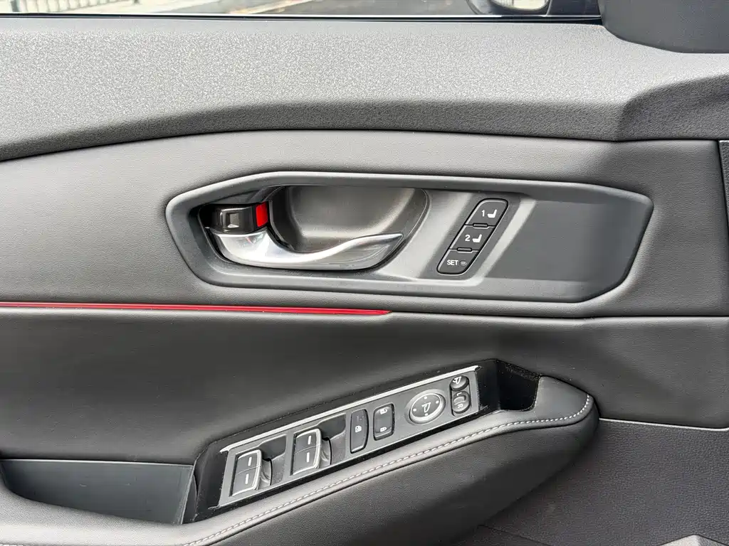 Honda Accord New Energy — фото 17