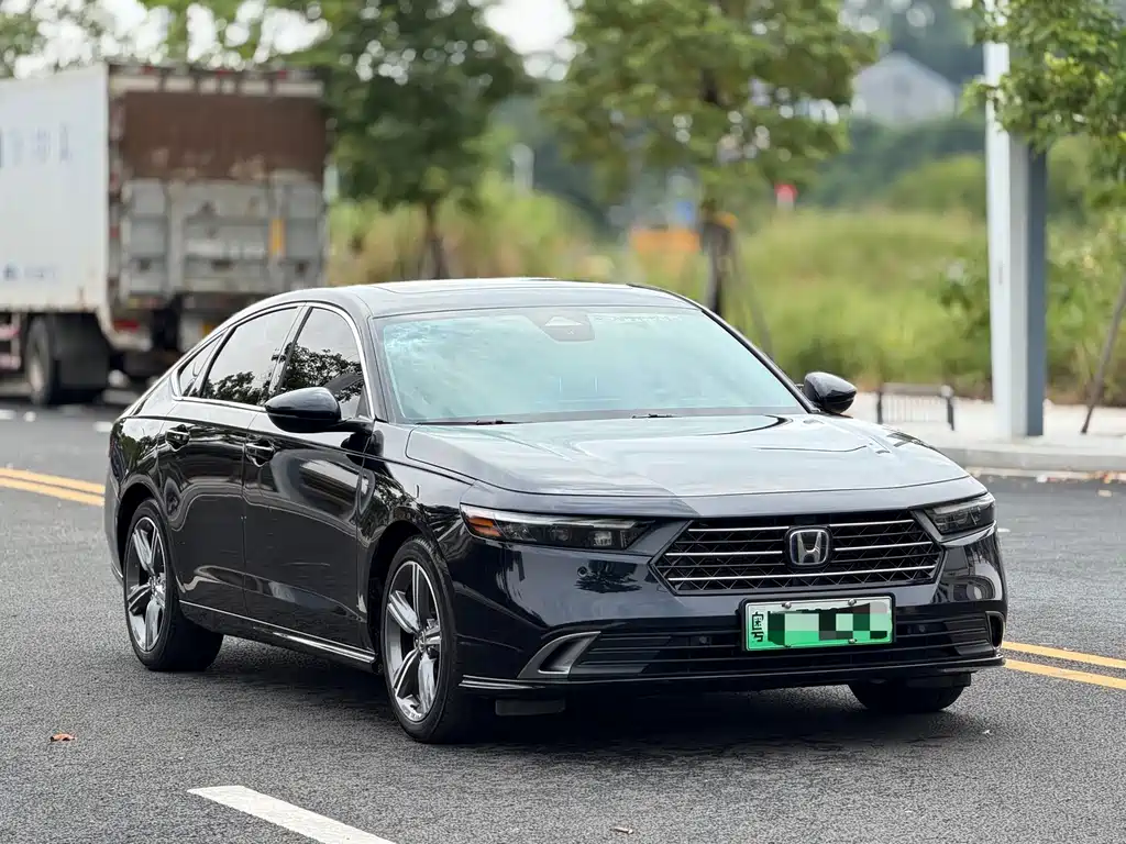Honda Accord New Energy — фото 3