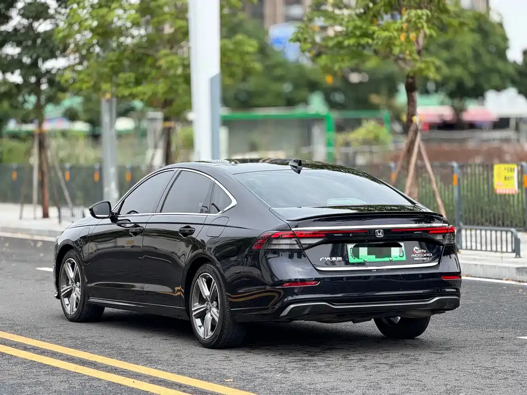 Honda Accord New Energy — фото 4