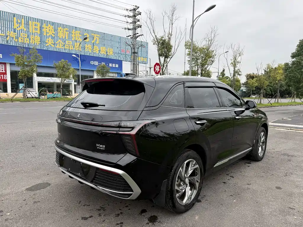 Hongqi Hongqi HS3 PHEV — фото 6