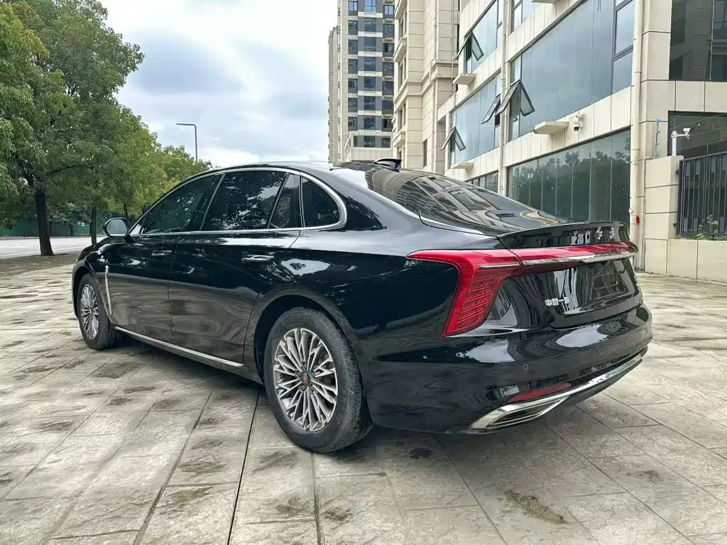 Hongqi Hongqi H5 — фото 5