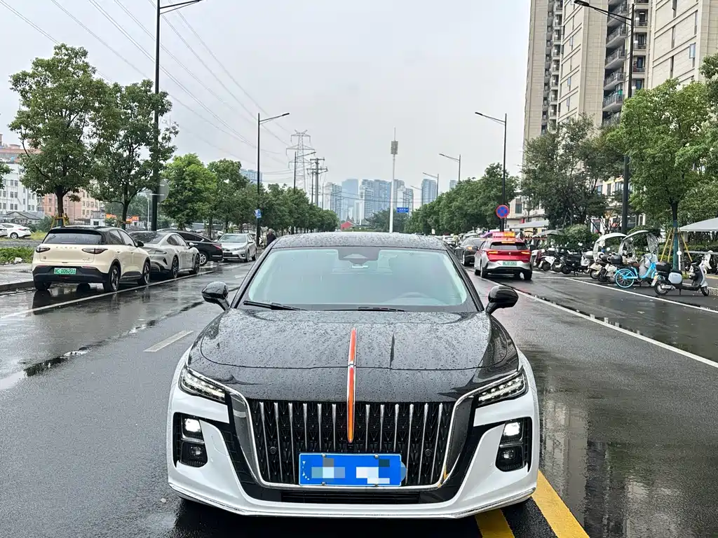 Hongqi Hongqi H5 — фото 2