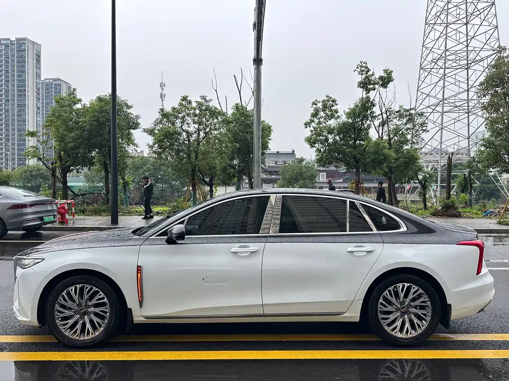 Hongqi Hongqi H5 — фото 3