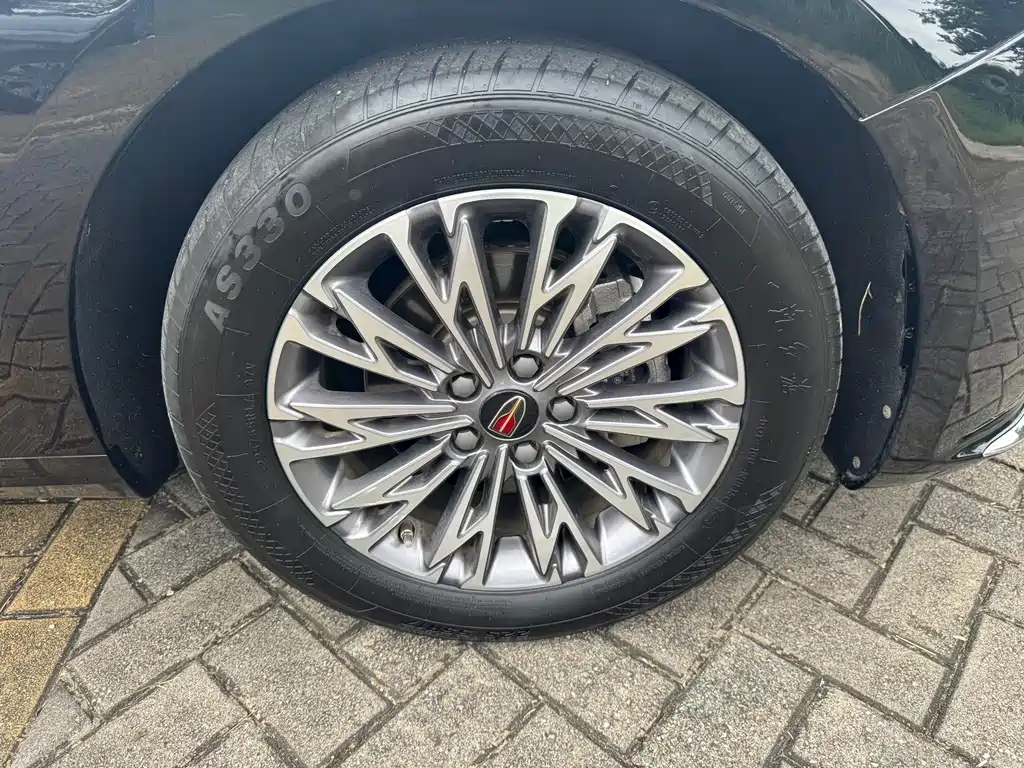 Hongqi Hongqi H5 — фото 25